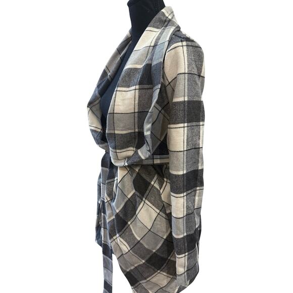 NWT Matilda Jane Womens XS Black Grey Plaid Check It Twice Jacket Sweater Coat - Picture 13 of 16